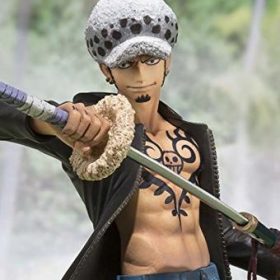 Figuarts-Zero-Trafalgar-Law-Dressrosa