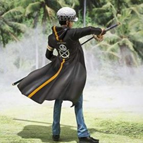 Figuarts-Zero-Trafalgar-Law-Dressrosa